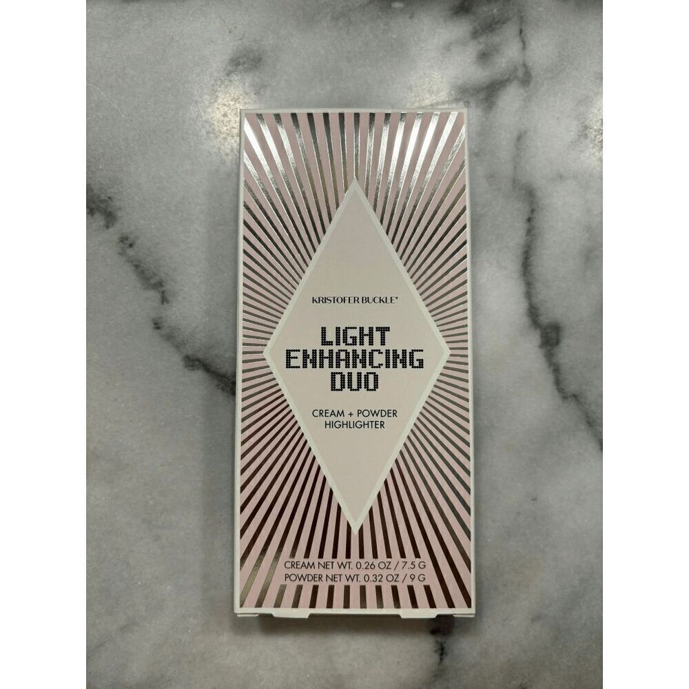 Kristofer Buckle Light Enhancing Duo Cream and Powder Highlighter